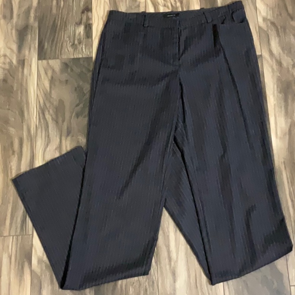 Worthington Modern Fit Navy/Charcoal Pinstripe slacks - Size 6 Tall